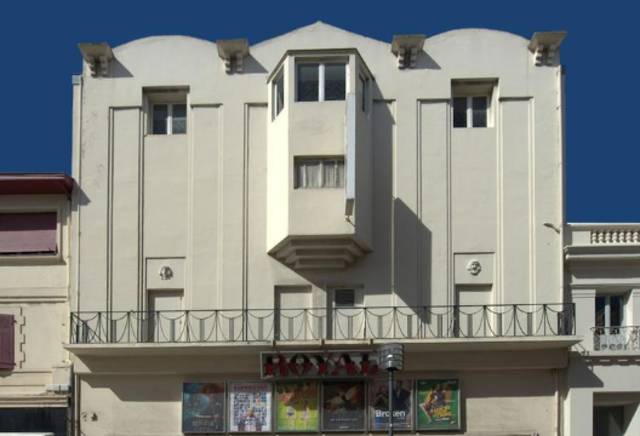 façade cinema le Royal 1